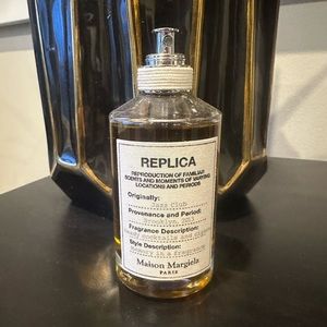 Maison Margiela Jazz club